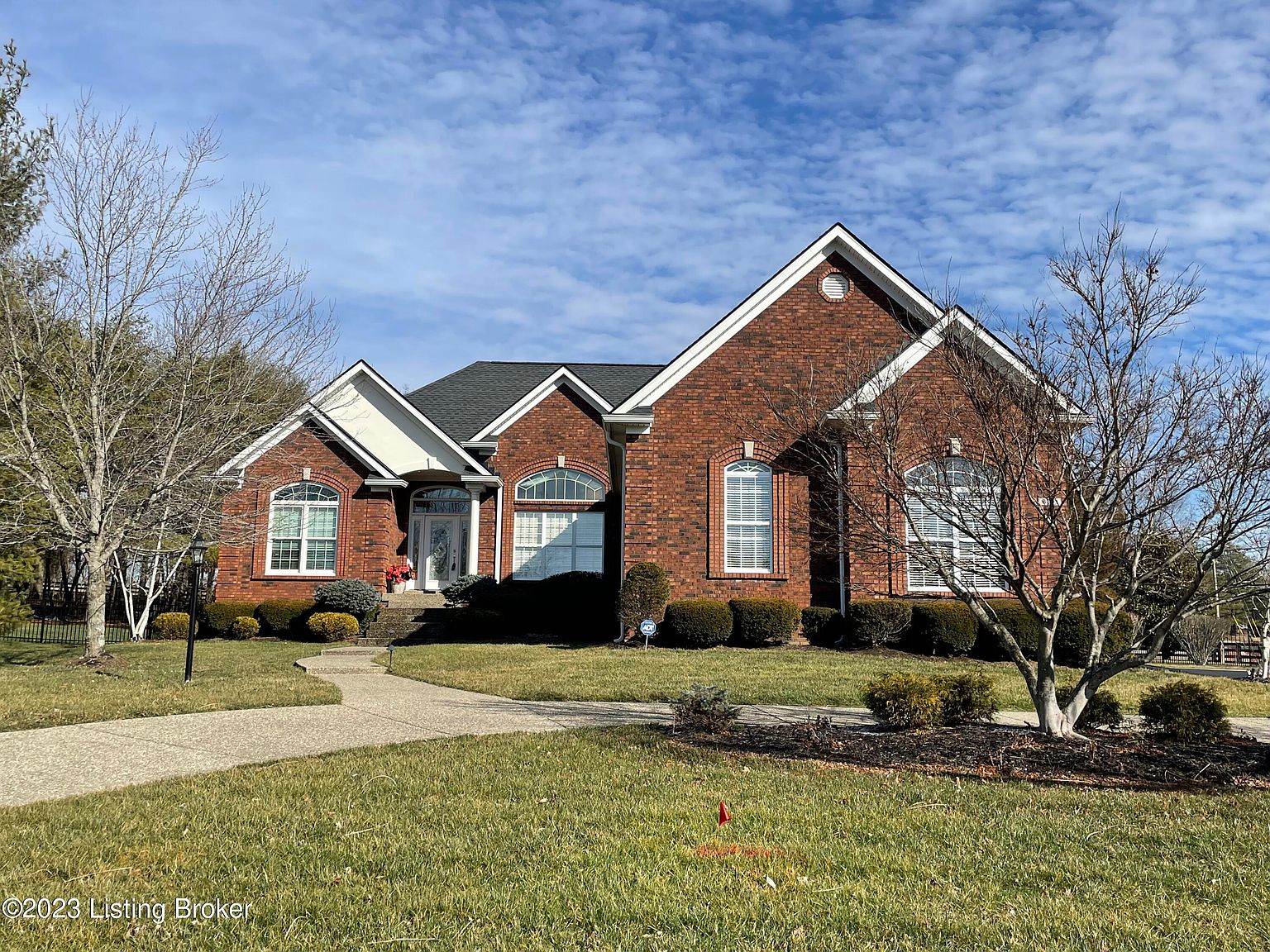 3701 Woodmont Park Ln, Louisville, KY 40245 Zillow