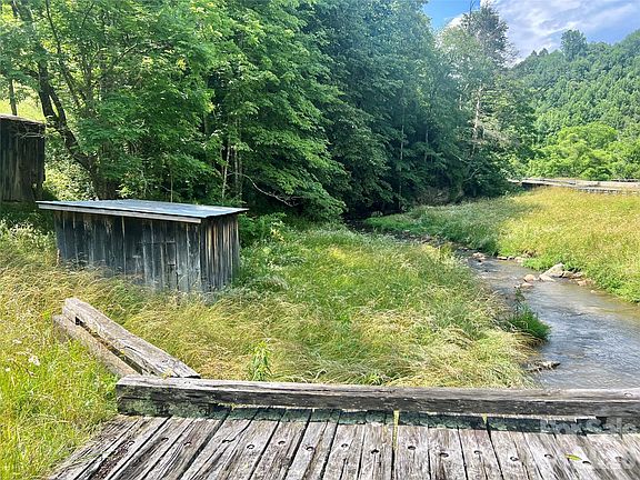 2nd image of 18103 State Highway 194 N
