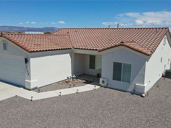 4th image of 13146 S Waterreed Way