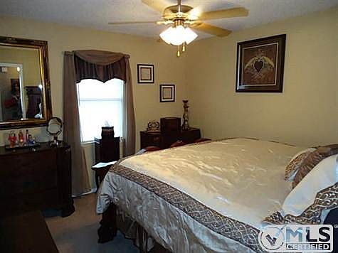 5th image of 120 Southside Dr