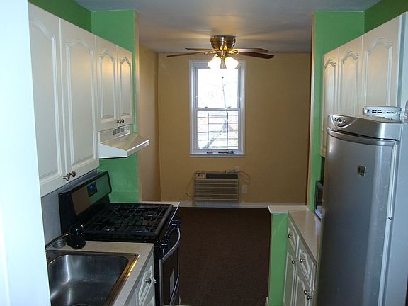 4th image of 84-25 118th St #4D