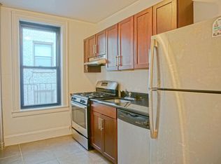3049 Crescent St #HC34, Astoria, NY 11102