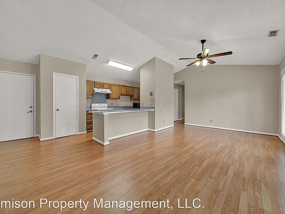 3rd image of 6147 Meadow Rose Ln #L
