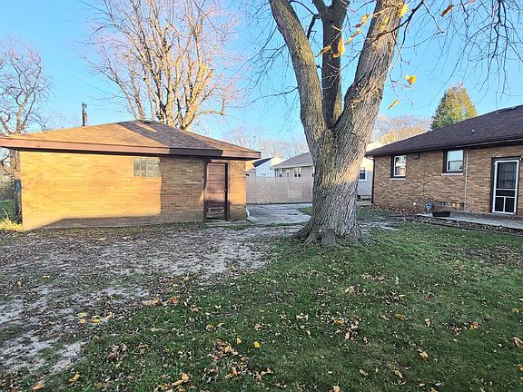3rd image of 3019 Franklin Ave