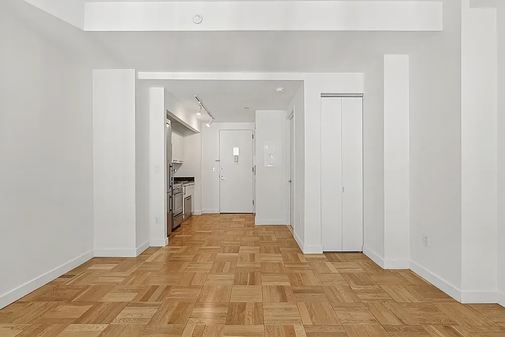 20 Exchange Place — Photo 3