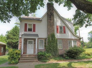 369 Franklin Rd, North Brunswick, NJ 08902