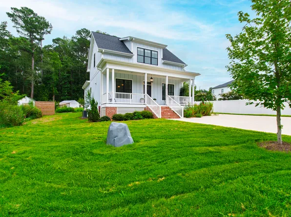 5107 Overhill St, Raleigh, NC 27603