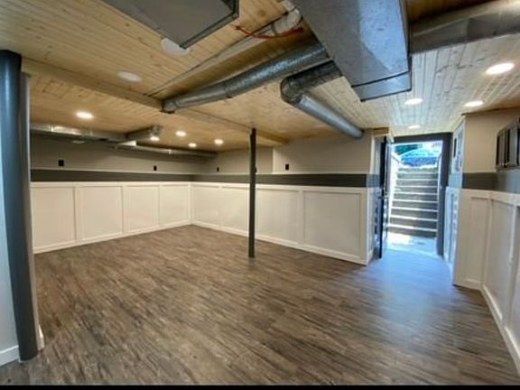 2nd image of 119 Hagerman Ct APT 5