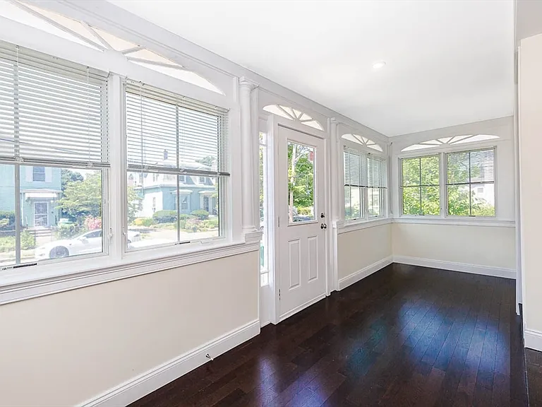 120 Jerome St #121 — Photo 36