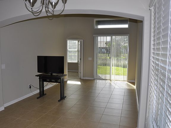 5th image of 135 Redondo Dr #0