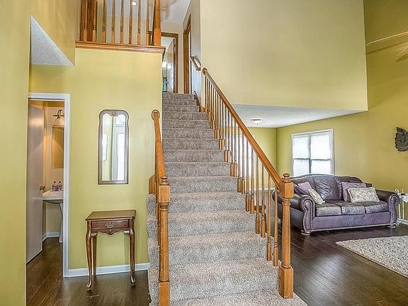4th image of 7020 Willis Dr
