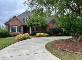 101 Spring Creek Ct, Winston Salem, NC 27106