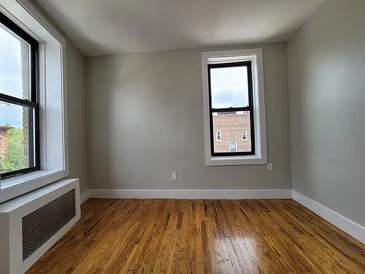 Rented by Lodger Corp | media 15