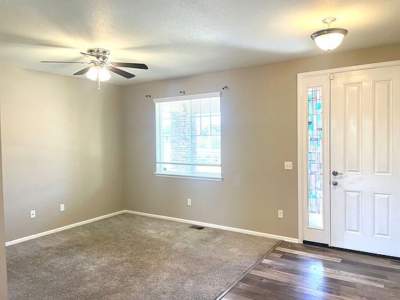 3rd image of 25147 E Maple Ave