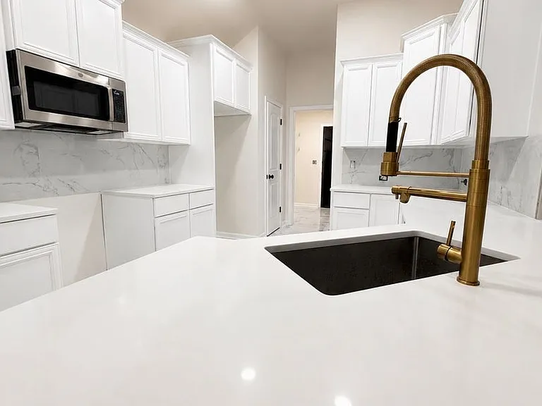 705 Evanwood Dr — Photo 49