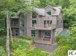 700 Satulah Ridge Road, Highlands, NC 28741