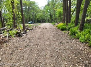 2817 Larsen Rd, Jacksonville, FL 32207