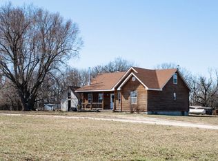 11552 E 1800th Rd, Stockton, MO 65785