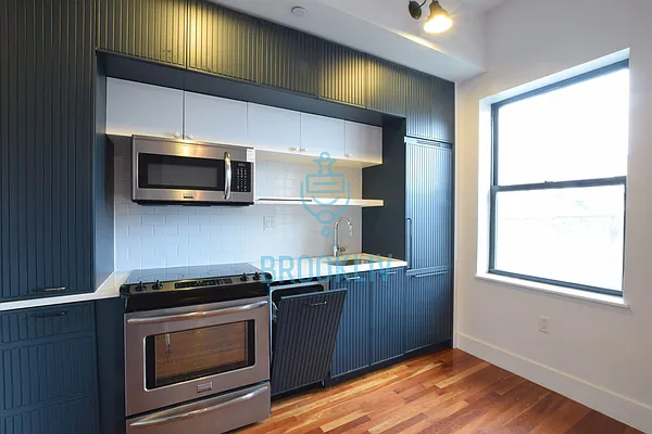 Rented by null | media 3