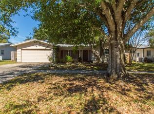 1700 Rosery Rd NE, Largo, FL 33771