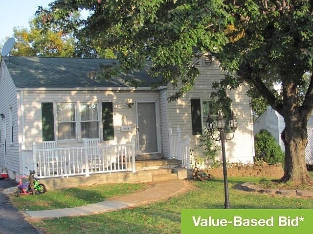 1st image of 767 Dallas Dr