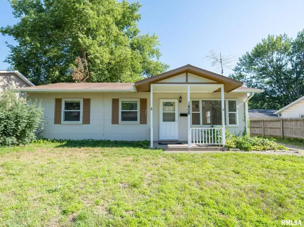 1406 Jefferson St, Pekin, IL 61554