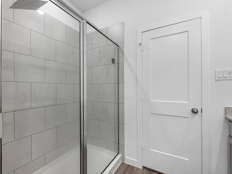 3914 Windy Whisper Dr — Photo 11