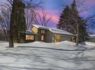 12021 Meadowlark Cir, Osseo, MN 55369