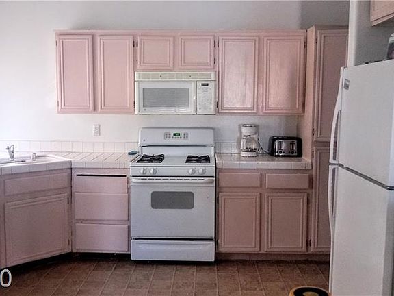 5th image of 531 Scenic Terra Dr
