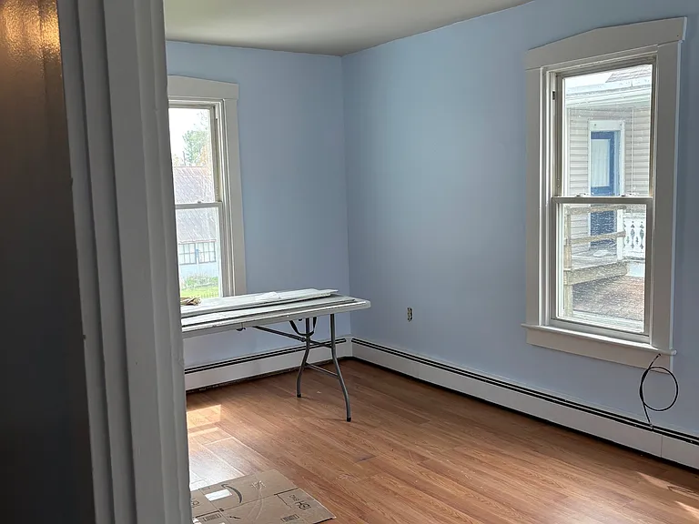 1952 New St #2 — Photo 9
