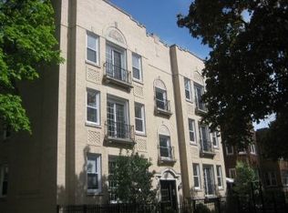 7257 N Bell Ave, Chicago, IL 60645