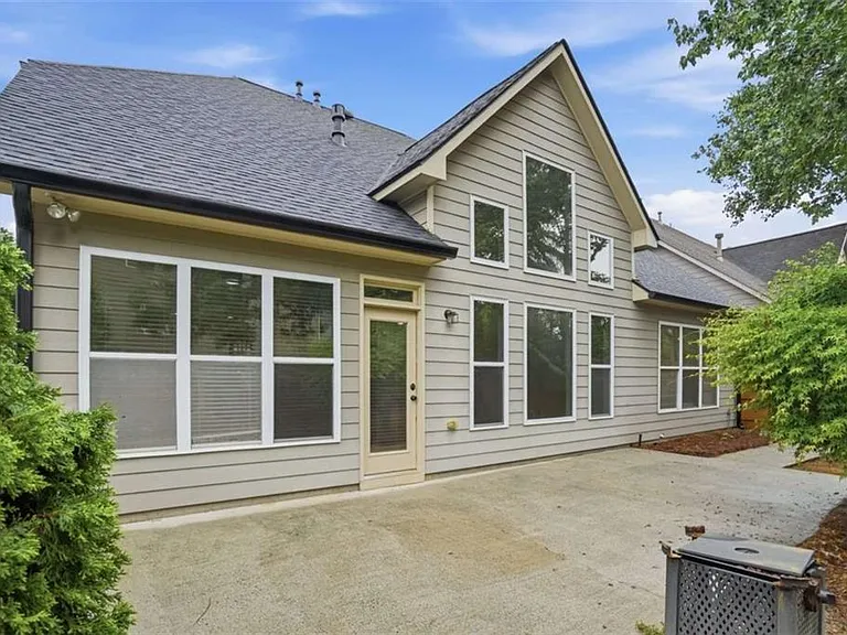 3345 Olivia Ct — Photo 25