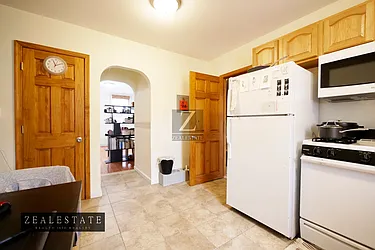 Rented by ZealEstate Group Inc