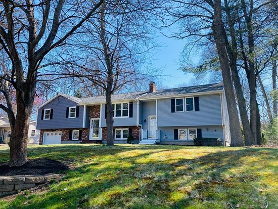 13 Pridemark Ln Attleboro Ma 02703 Zillow