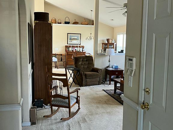 5th image of 2717 Gruffy Court