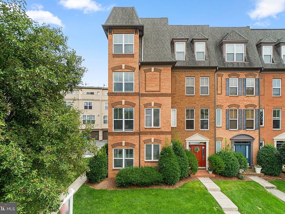 1st image of 1420 Laurel Wood Way