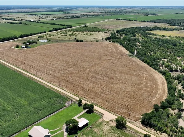 1172 County Road 133, Rosebud, TX 76570