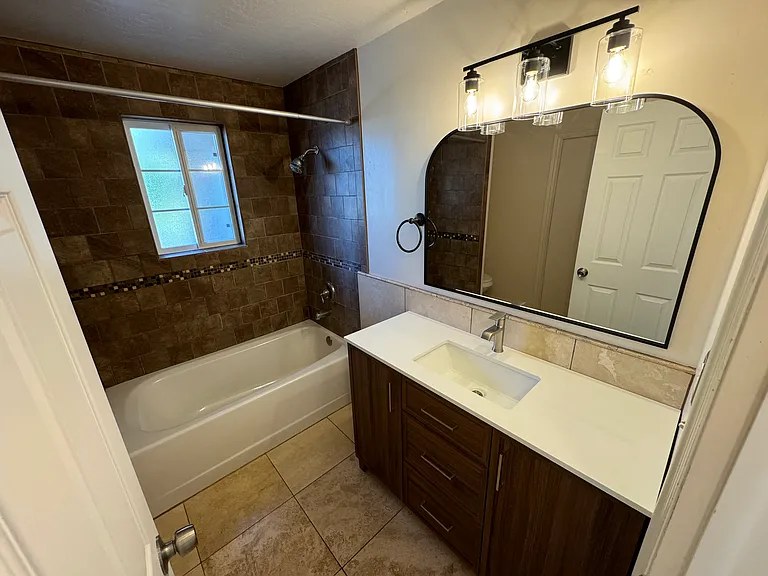 731 Raygene Way — Photo 10