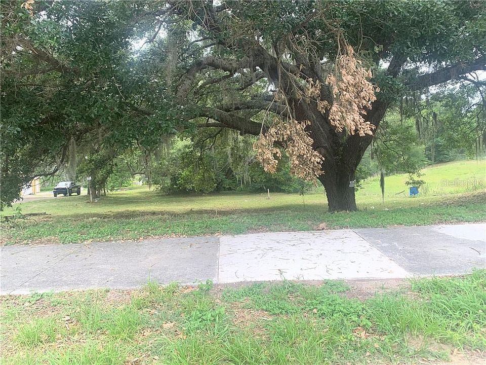 2nd image of 2442 Red Gate Rd