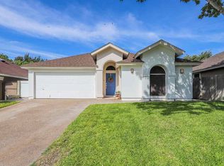 306 Cinnamon Teal Loop, Laredo, TX 78045