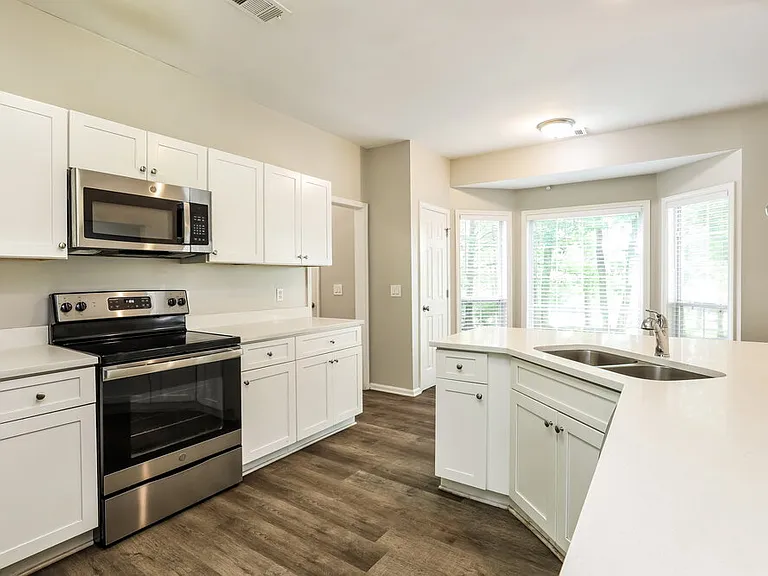 10038 Harmon Springs Dr — Photo 7