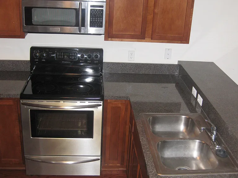 3215 Goldeneye Ln — Photo 5