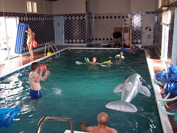 Heated (solar) / Salt Water 