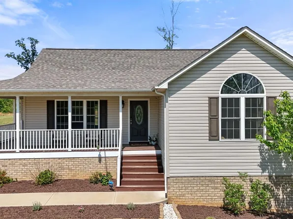 365 Beeks Ln, Spout Spring, VA 24593