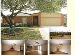 13 Penguin Ct, Spring, TX 77380