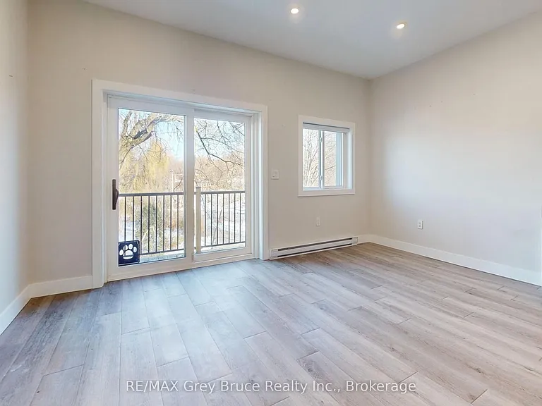 39 1st Ave S #9 — Photo 2