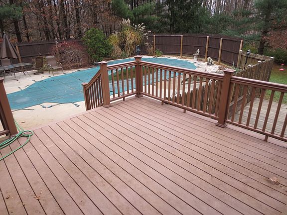 Pool looking from Trex Deck