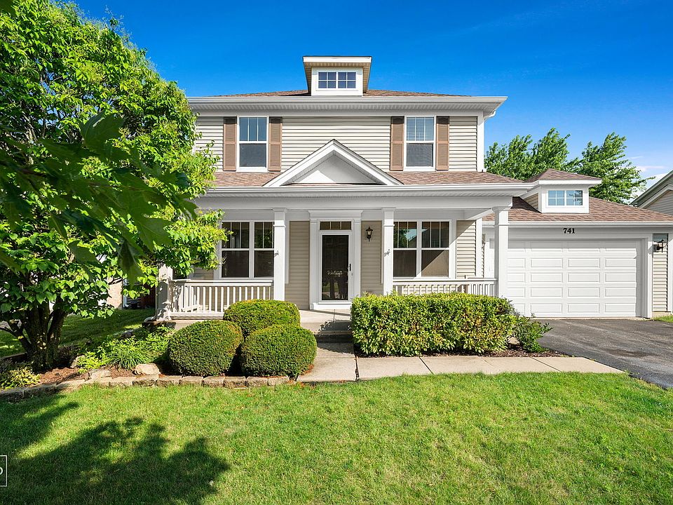 1st image of 741 Spires Dr