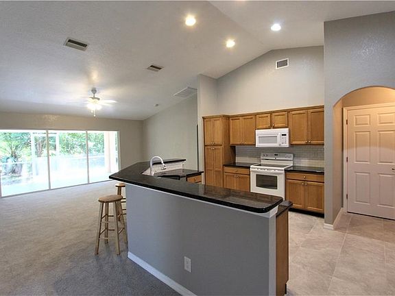 2nd image of 5008 N Cranberry Blvd