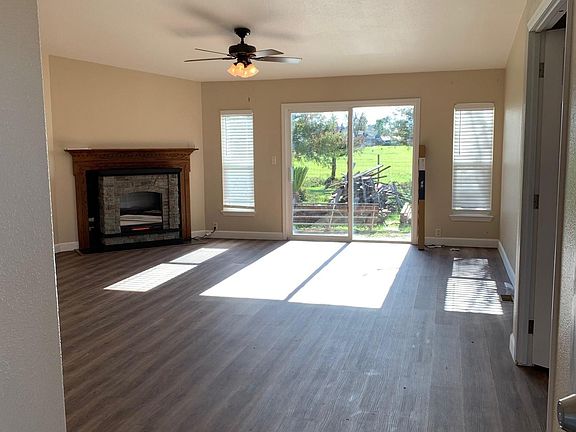 4th image of 6659 E Olive Ave
